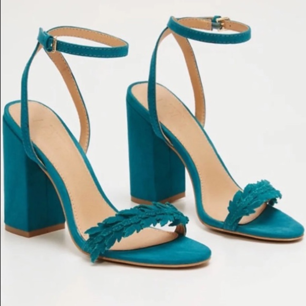 Ann Taylor Loft Leafted Block Heels Teal